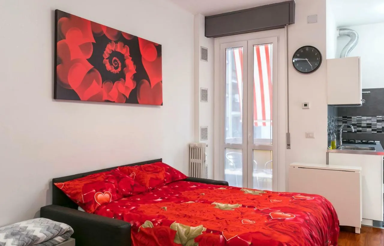 Ferienwohnung Bright House In Mailand